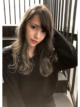 トルネード(TORNADO) 大人可愛いセピアグレージュハイライト