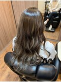 ロングスタイルハイライトカラー