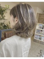 ヘアアンドメイクフリッシュ(HAIR&MAKE FRISCH) ショートウルフ