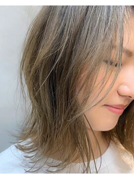 ヘアーソート(HAIR SORT) オリーブアッシュ×レイヤー【SORT森平千穂】