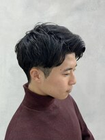 トレドエイト バイ ヘッドライト 横浜店(toledo8 by HEADLIGHT)&nbsp;アップバング刈り上げショートブルーブラックニュアンスデザイン