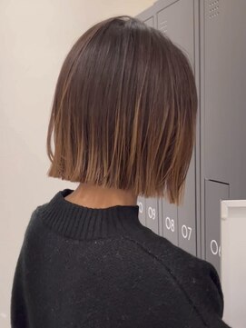 ビューレイギンザ(VIEW LEI GINZA) 切りっぱなしボブ