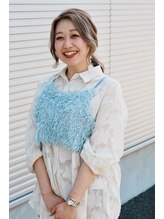 スタイリストの細川です＾＾　１日から１５日、毎週日曜日出勤しております♪