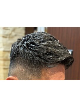 ヘアーモードキクチ 神田日銀通り店 アイロンパーマ　濡れパン