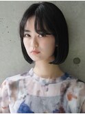 大人可愛い20代30代40代黒髪前下がりひし形小顔ボブ丸みショート
