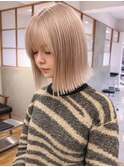ホワイトベージュ【20代30代イルミナカラー/縮毛矯正/髪質改善】