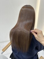 ジーナ 吉塚(Zina)&nbsp;透け感 ミルクベージュ【福田れん】吉塚美容室 髪質改善 透明感