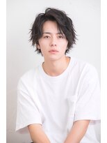 外ハネ上げ流しバング