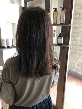 ブランシェ神領店 秋冬オススメ☆フェミニティカーキアッシュ☆《高橋》