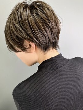 ラウンジ モリオ イケブクロ(Lounge MORIO Ikebukuro) 【morio池袋】前下がりくびれショート♪