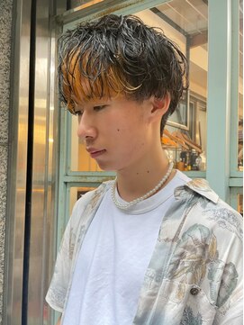 バイフィフス 原宿/表参道(by fifth) スパイラルパーマとインナーカラーで洒落感ヘア