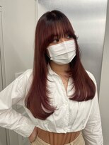 ヨロ 小岩(YOLO)&nbsp;レイヤーカットハイライトショートヘアイルミナカラーオージュア