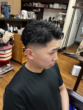 ダンブライズバーバー(DAN BRISE) ライズカール