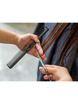 《髪と身体に本当によいものだけを―。》あなたのお悩みに合わせて施術◎ヘナカラー取り扱い店舗◎