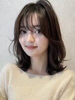 ノイ(noi)&nbsp;顔周りレイヤーカットくびれヘアミルクティーベージュカラー