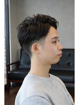 アトラ(attra) お客様ヘア【刈り上げアップバングスタイル】