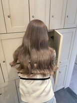 ベレーザ 渋谷(BELEZA)&nbsp;6611シルキーベージュハイライトグラデーションハイトーンカラー