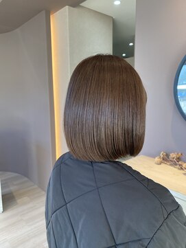 リアン(Lien.) ベージュカラー