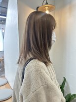 イット(it.) kana ブリーチなし ベージュ