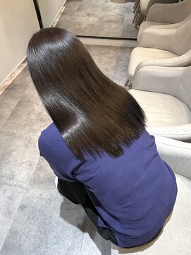 ナンバー ジルバ 立川(N° jillva) 韓国顔まわりレイヤーカット髪質改善透明感カラー20代30代40代