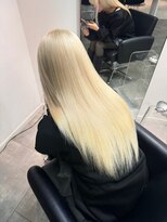 リンドトウキョウ ウメダ(LINDO TOKYO) White blond