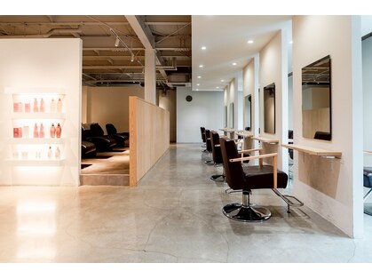 ヘアアンドリラクゼーション シャッセ(Hair&Relaxation SASE)の写真
