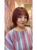 ショート肩上フェイスレイヤーウルフカシスレッド