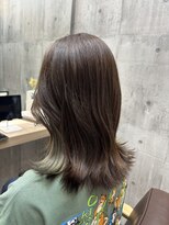 アリアバイエクラート 新宿南口店(ARiA by ECLART)&nbsp;インナーカラー/アッシュ/オリーブ