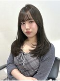 オリーブベージュ　透明感カラー　赤み消し　顔周り