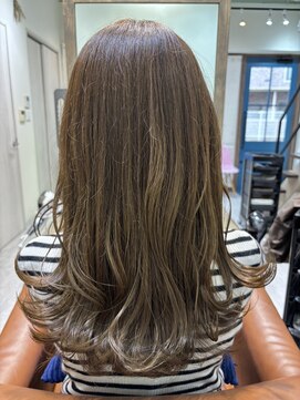 アオ(a-o) カットカラー