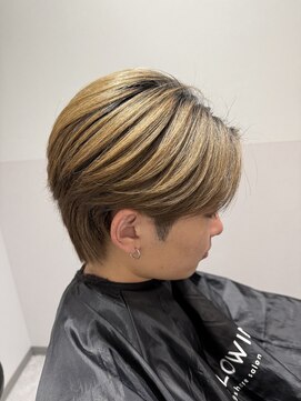 エン(EN) 熊本毛流れセンターパート　ニュアンスパーマ　メンズカット