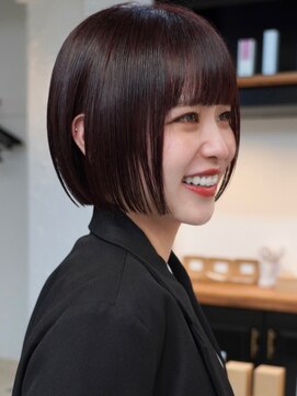 アイドットプラスフェリシア 表参道(i.+FERiCIA.) 10代 /20代 /30代/ニュアンスカラー/似合わせカット/顔周り