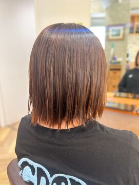 切りっぱなしボブ