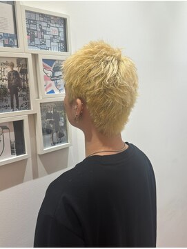 アッシュ 中目黒店(Ash) ブリーチ×スパイキーショート