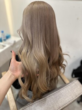 ラビス クローバー(Lovis clover) 『ゆうあ』ミルクティーベージュ♪♪熊谷