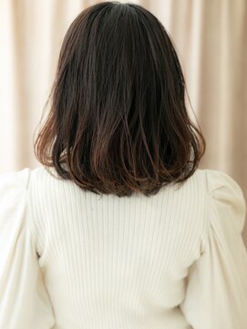 カバーヘア ブリス 川口(COVER HAIR bliss) エンドカラー抜け感毛先パーマエアリーミディアムX川口20代30代