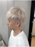 メンズホワイトミルクティーベージュブリーチダブルカラー横浜駅