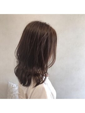 ライフ ウィズ ヘア(LIFE with HAIR) ゆる巻きセミロング