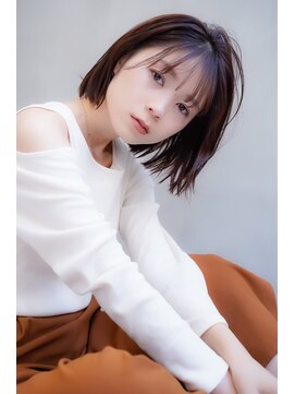 テイラー(Taylor) ［Taylor］☆大宮　大人ボブ×ラベンダーグレージュ