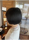 ぱっつんボブ