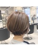 骨格矯正☆ハイライトショート