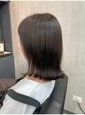 シンプル×上品　まとまりある外ハネミディアム