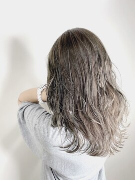 エーアイ 上石神井店(Ai) ハイライトカラー/くびれヘア/レイヤーパーマ[上石神井]