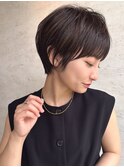 30代40代小顔ヘア簡単スタイリングくせ毛カバー丸みショート
