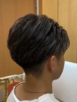 マキシム ナカイ(MAXIM NAKAI)&nbsp;毛流れニュアンスパーマメッシュツーブロック刈り上げ