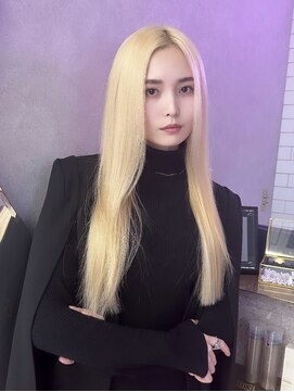 ロンド レア 天神大名店(Lond Le’a) ホワイトブロンド/イメチェンヘアスタイル/美髪のススメ