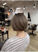 【四ッ井】ハイトーンショートボブ