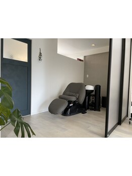 【久留米・御井旗崎】フルフラットのシャンプー台で心地よいひとときを…＊日頃の疲れをリフレッシュ！