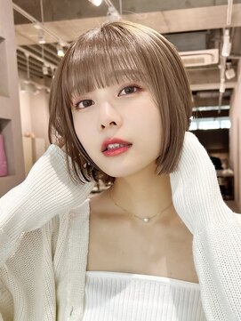 オーラ オモテサンドウ(Aura omotesando) 大人可愛い×柔らかストレートミニボブ