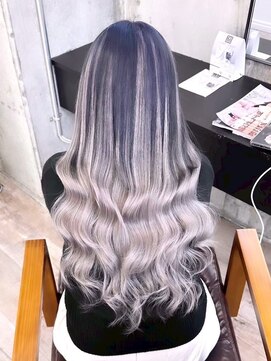 モアナ バイ ヘッドライト 長野駅前店(Moana by HEADLIGHT) #長野駅前#ダブルスキル#羽エク#エクステ#ホワイトシルバー